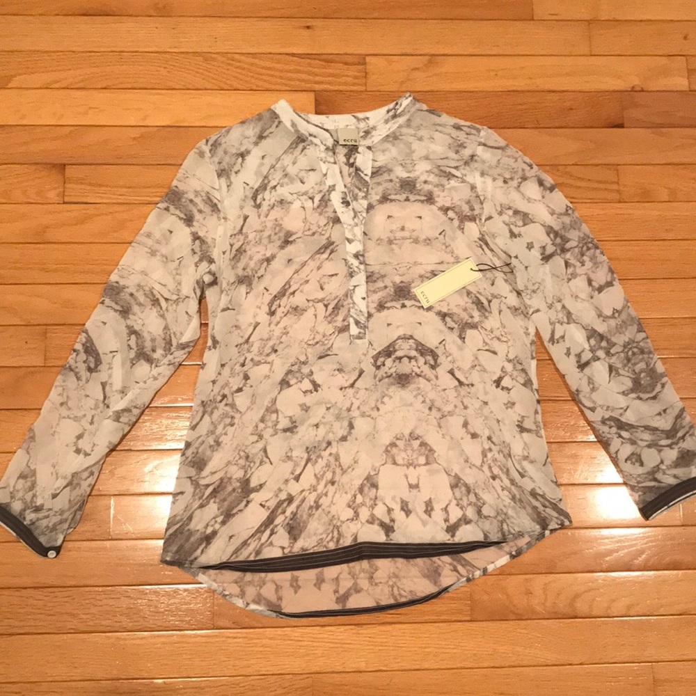 Ecru Shear Top ✨